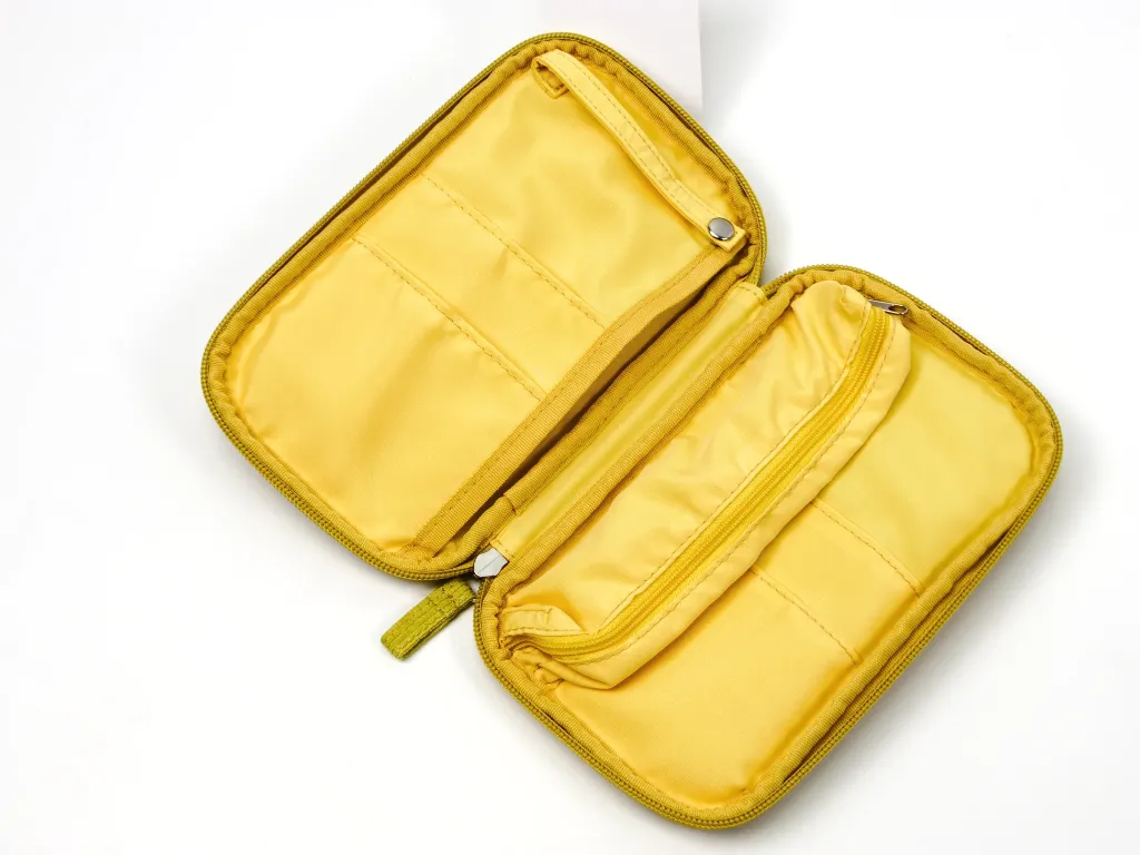Kokuyo yellow 1.webp