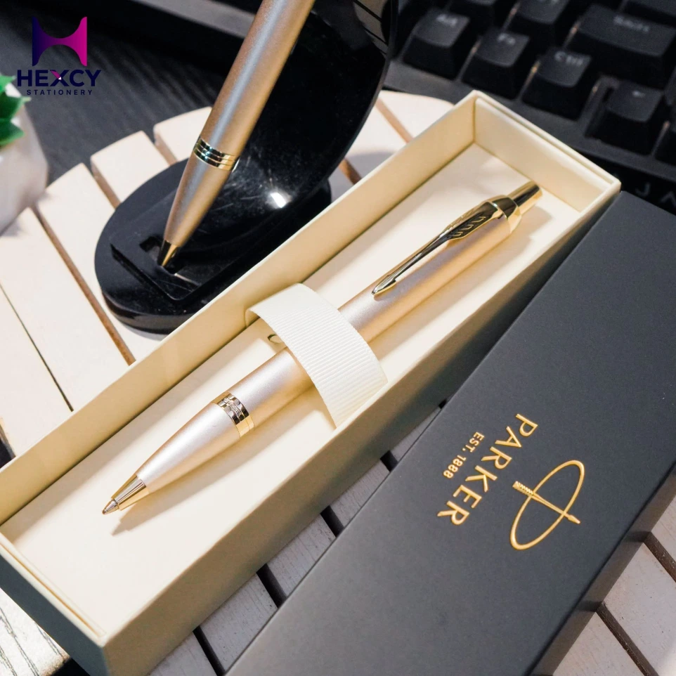 [2173273] PARKER 2173273 Parker Ballpoint Pen, IM, Monochrome, Champagne CHT, Medium Point, Oil-based, Gift Boxed