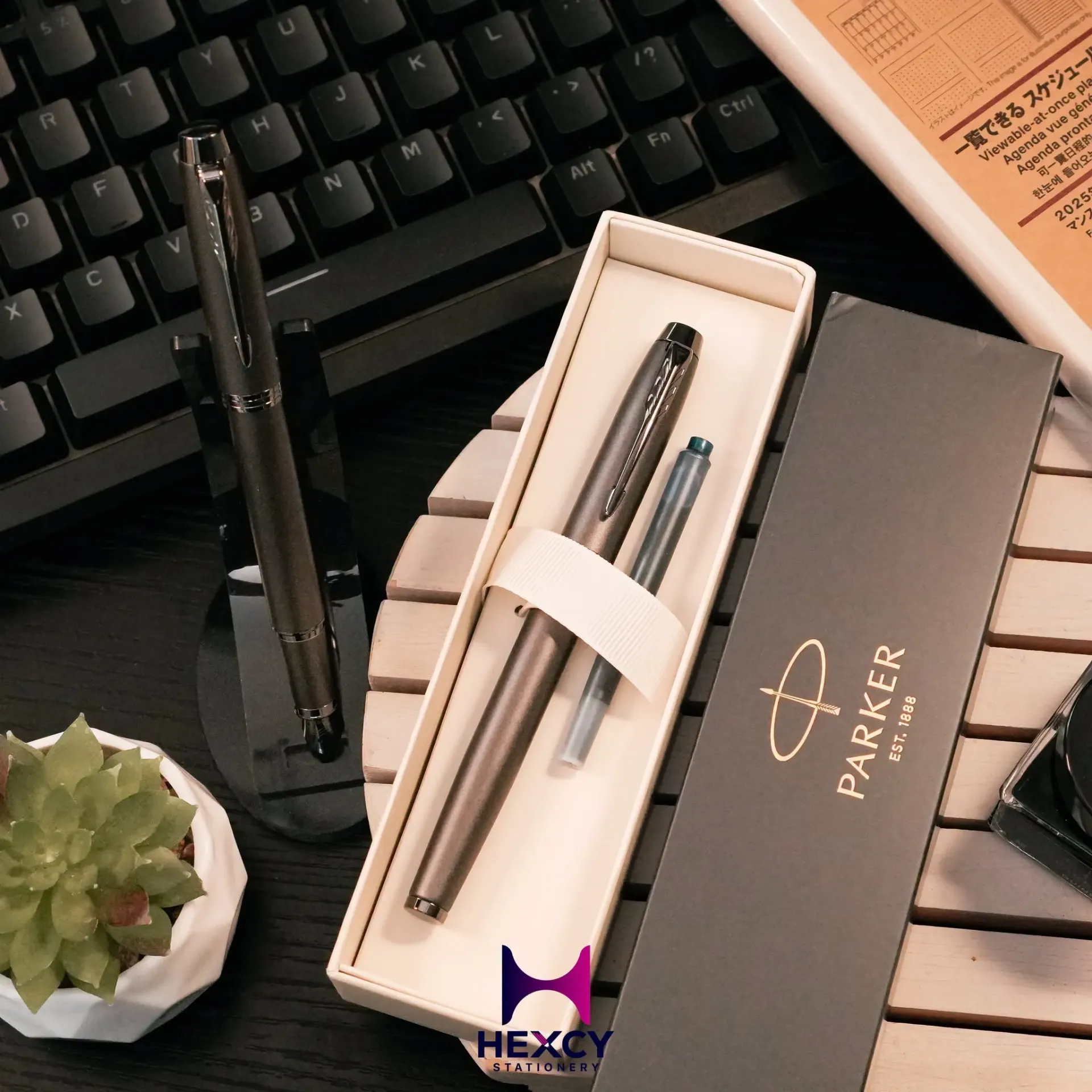 [2173274] Parker BRT 2173274 Official Parker IM Fountain Pen, F Fine Point, Luxury Brand, Gift, Monochrome, Bronze