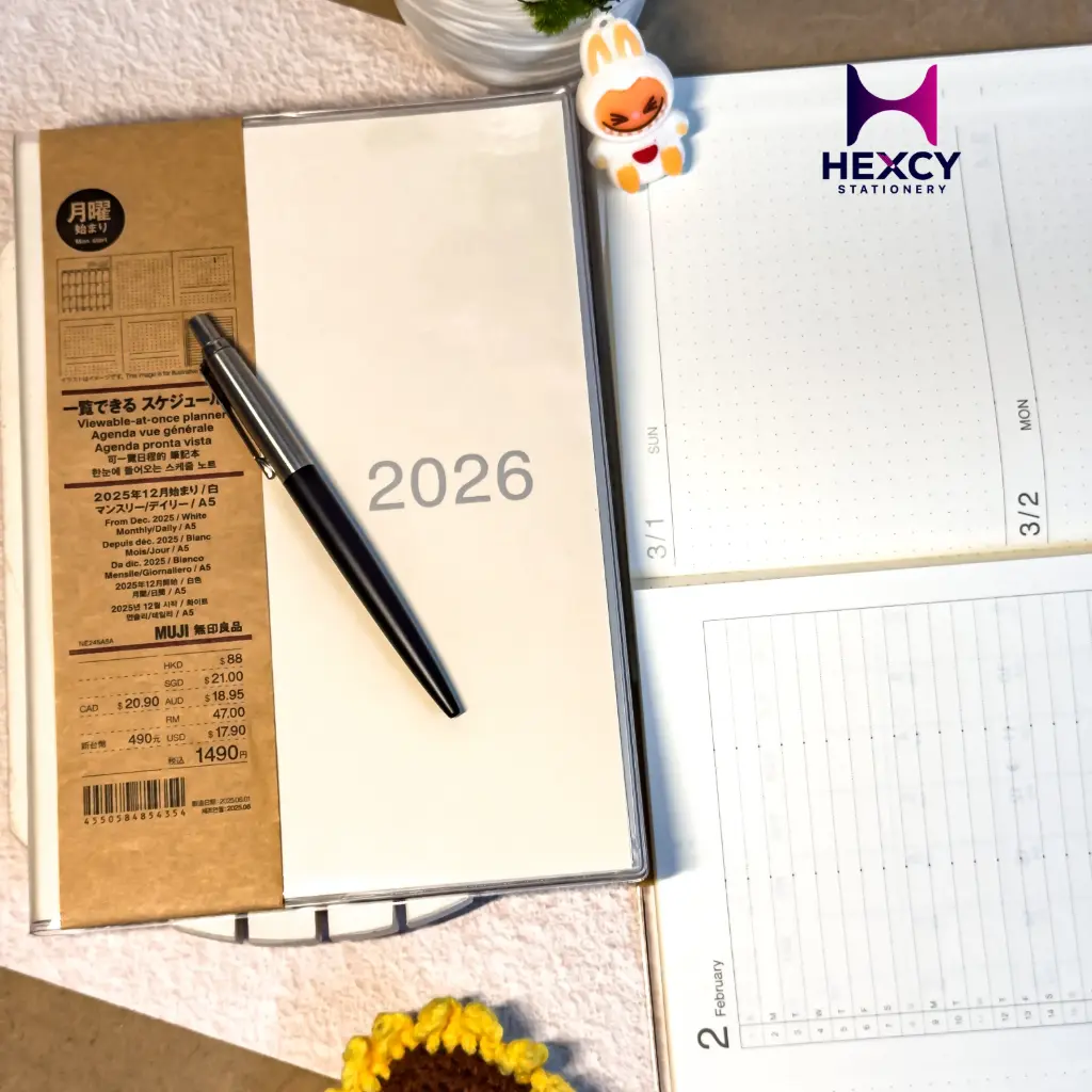 [NE23QA5A] MUJI Monthly Schedule Book, Daily Begins on December 2025, Monday, A5 (White)