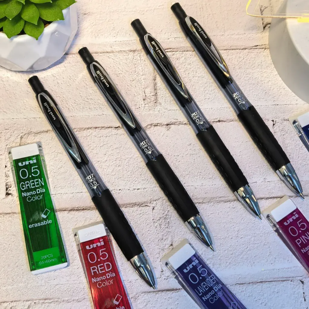 [SU M5-207/BLK] Uni 207 Mechanical Pencil 0.5 Black