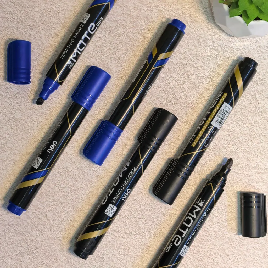 [U10330] Deli PERMANENT MARKER (BLUE)