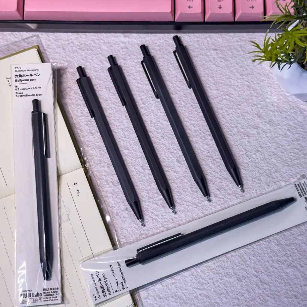 Muji Aluminium Hexagonal Ballpoint Pen 0.7mm/Needle Type Black