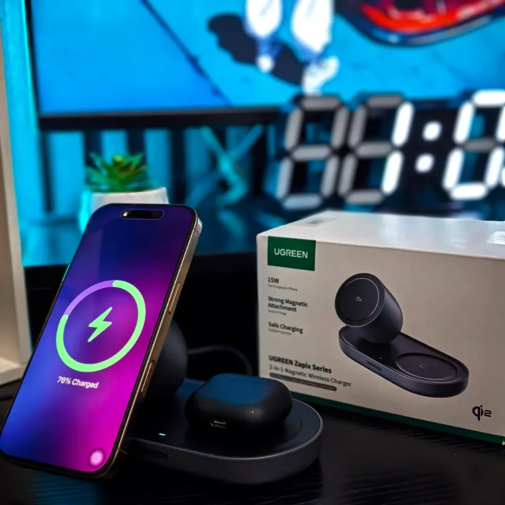 UGREEN Zapix Wireless Charger MagSafe 15W Qi2 Certified 2-in-1 Earphones iPhone Wireless Charging Magnetic Type