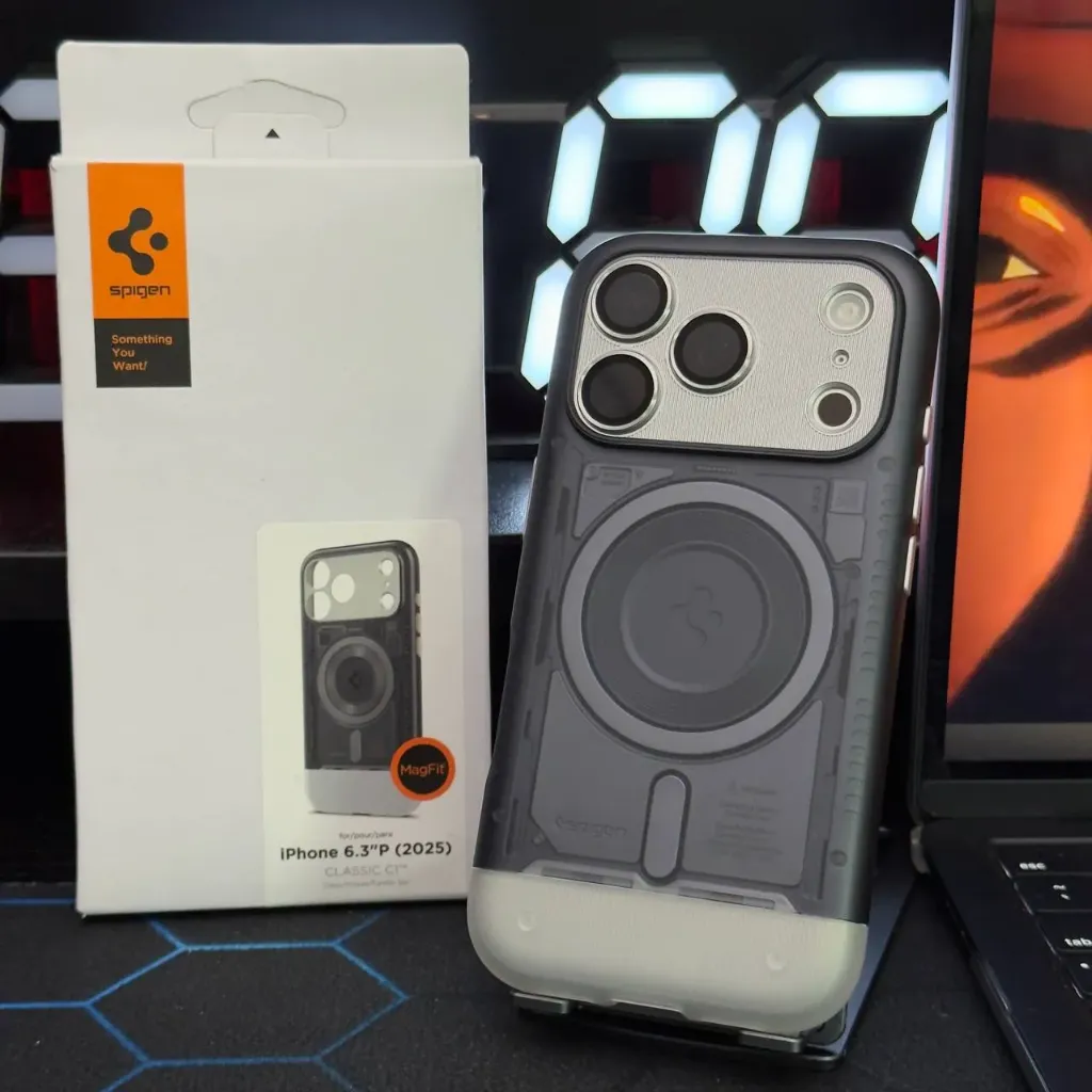 Spigen iPhone 17 Pro MagSafe Compatible, Magnet Included, US Military MIL Standard Classic C1 Magfit