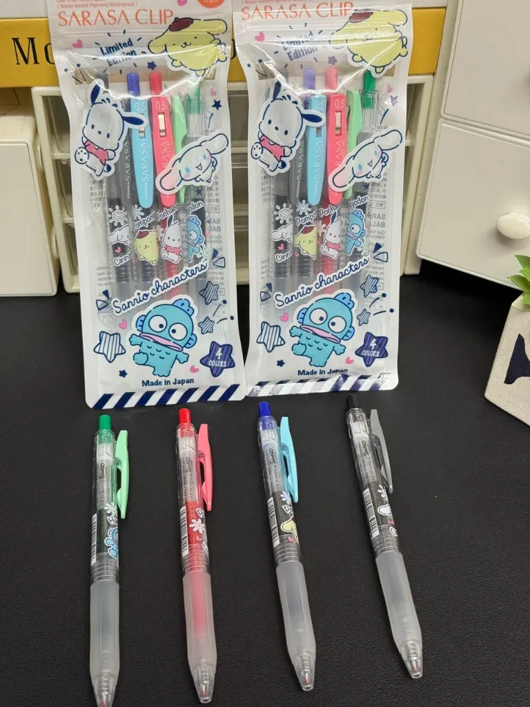 Zebra Sanrio JJ15-SBG-4C Sarasa Clip Gel Ballpoint Pen, 0.02 inches (0.5 mm), Pretend Balance, Set of 4 Colors