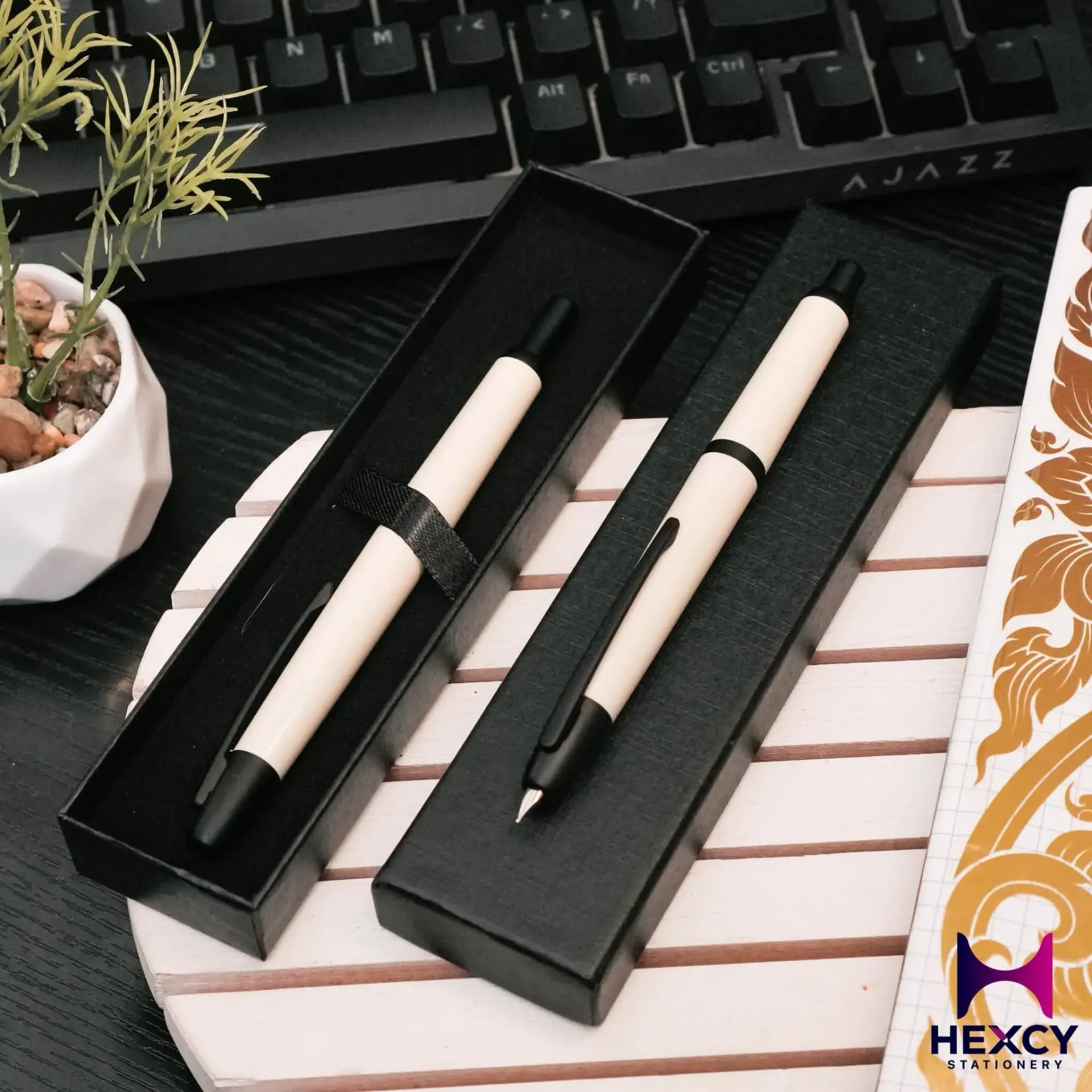 Jinhao 20 Press  Pen Ivory White Retractable Extra Fine Point Ink Converter Set (Black Clip)
