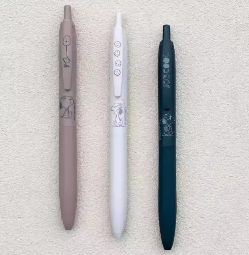 Mitsubishi Pencil Limited Edition PEANUTS Snoopy Design Jetstream Single Ballpoint Pen, Black Ink, 0.5mm